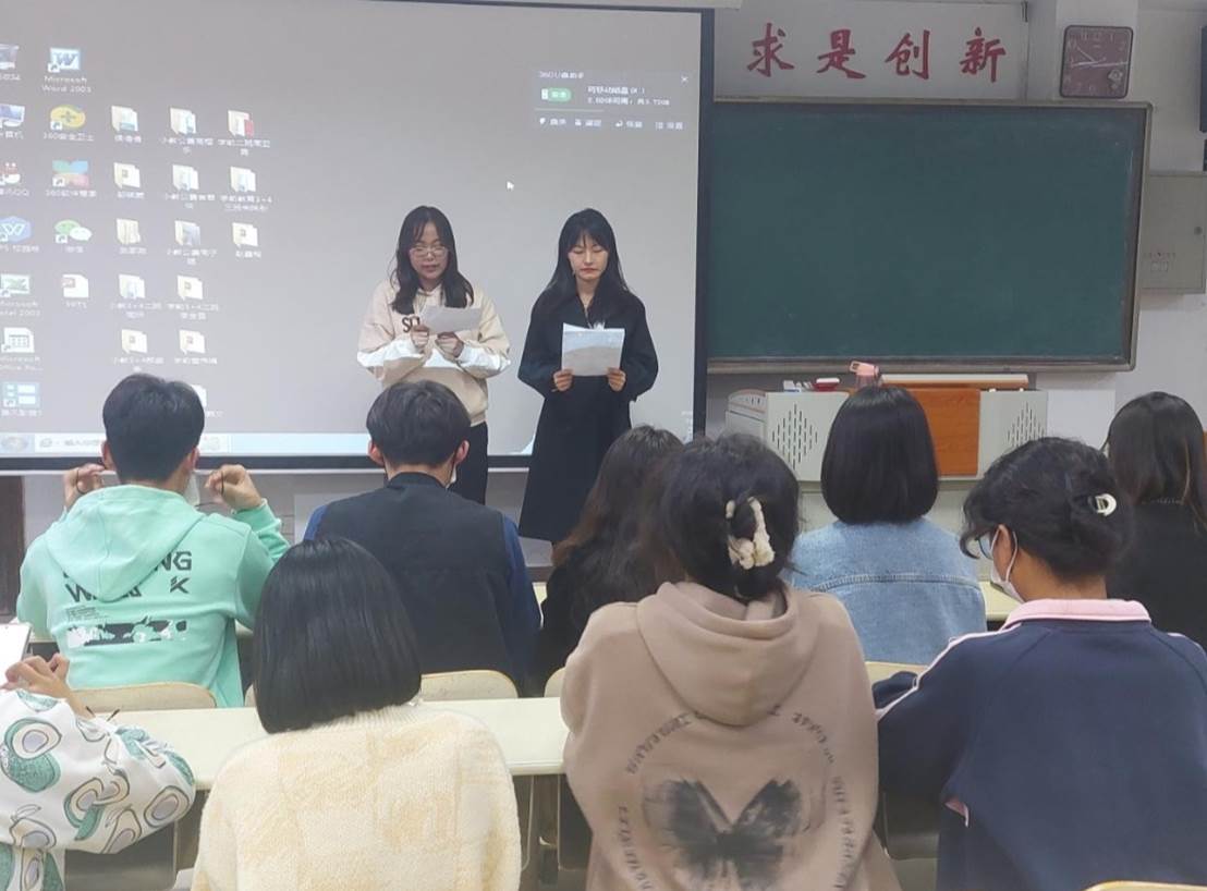 图示, 示意图
中度可信度描述已自动生成